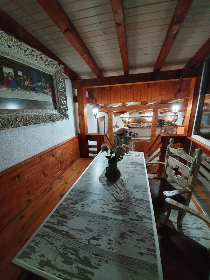 Kashtata S Paraklisa Borovo  Εξωτερικό φωτογραφία