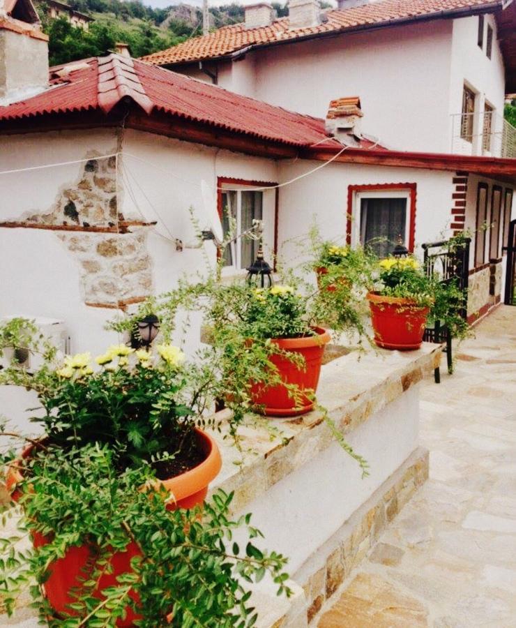 Kashtata S Paraklisa Borovo  Εξωτερικό φωτογραφία