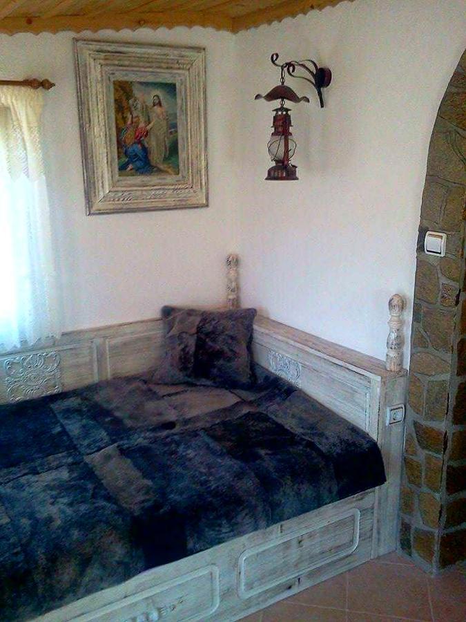 Kashtata S Paraklisa Borovo  Εξωτερικό φωτογραφία